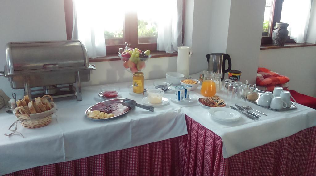 Bed & Breakfast Ana Svajcarnica Exterior photo